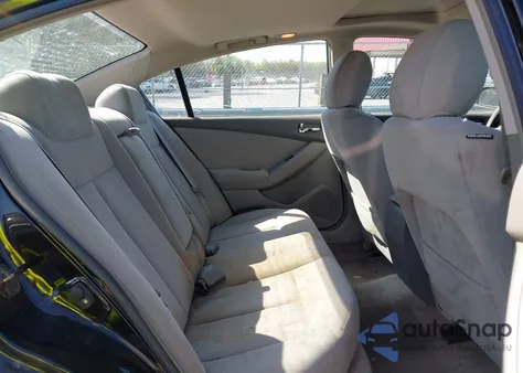 2010 Nissan Altima 2.5 S from USA, damaged, VIN 1N4AL2AP0AC176717